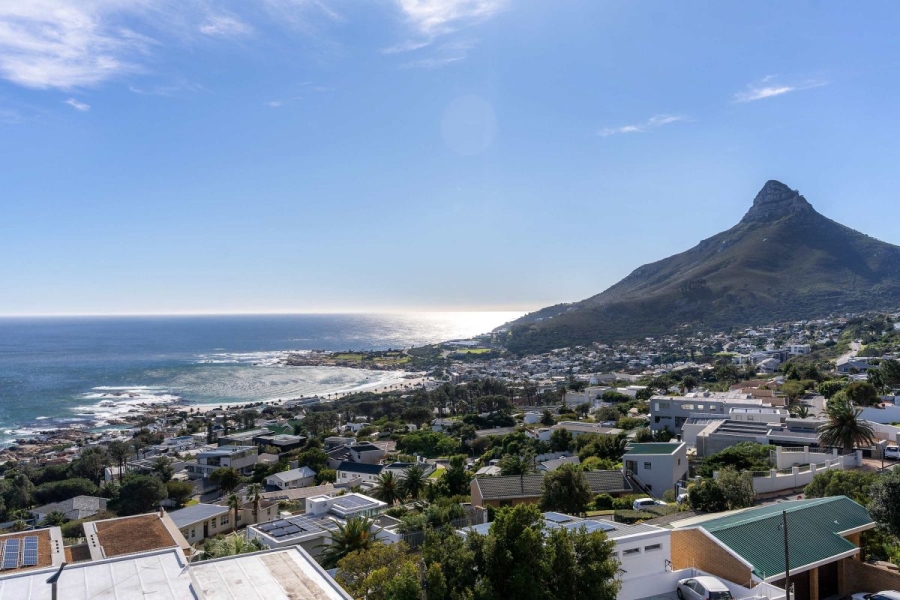 To Let 4 Bedroom Property for Rent in Camps Bay Western Cape